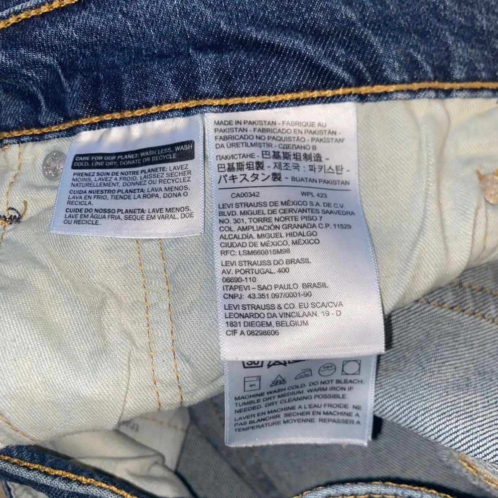 Levis 505 Regular Fit Straight Leg Jeans Mens 38x30 Dark Wash Blue Denim